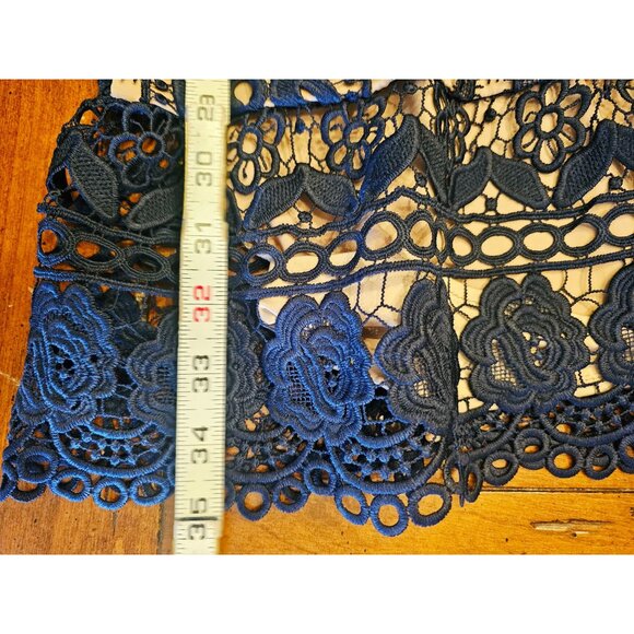 Bardot Daisy Lace A-Line Dress in Navy & Nude size 6 - Picture 13 of 14